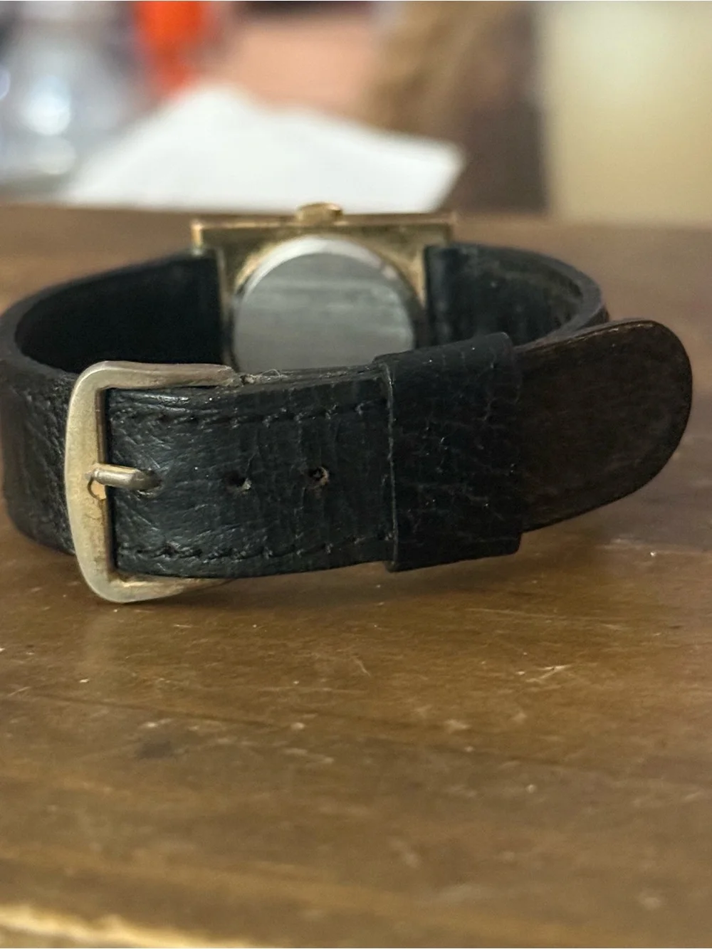Vintage Nivada analog leather watch